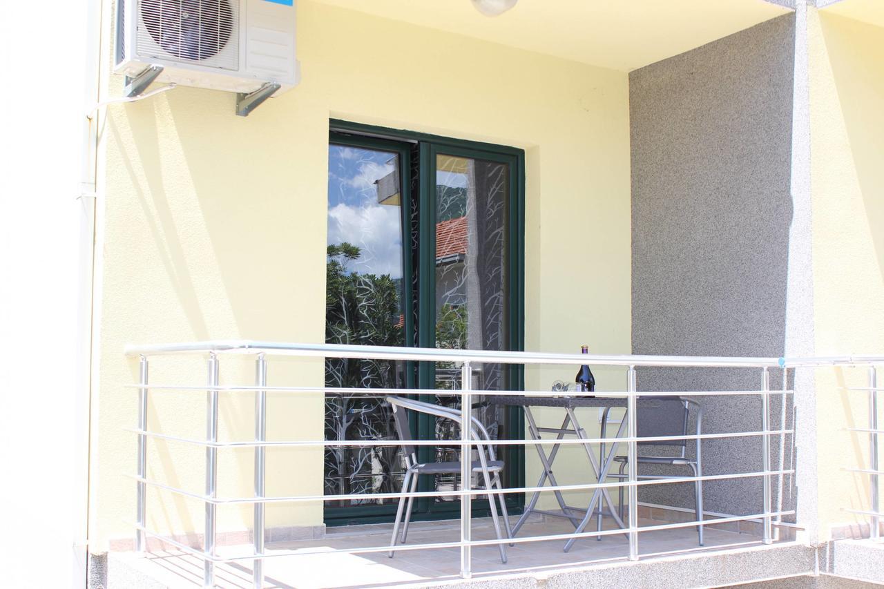 Apartments 4 Sailors Kamenari Exterior photo
